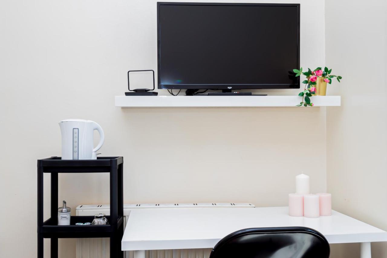 Shirley House 1, Guest House, Self Catering, Self Check In With Smart Locks, Use Of Fully Equipped Kitchen, Walking Distance To Southampton Central, Excellent Transport Links, Ideal For Longer Stays Kültér fotó