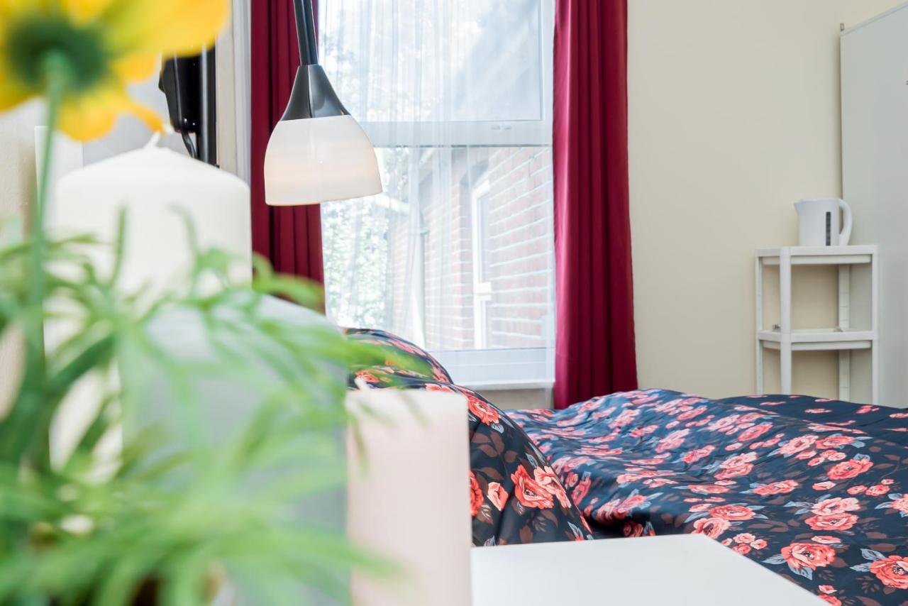 Shirley House 1, Guest House, Self Catering, Self Check In With Smart Locks, Use Of Fully Equipped Kitchen, Walking Distance To Southampton Central, Excellent Transport Links, Ideal For Longer Stays Kültér fotó