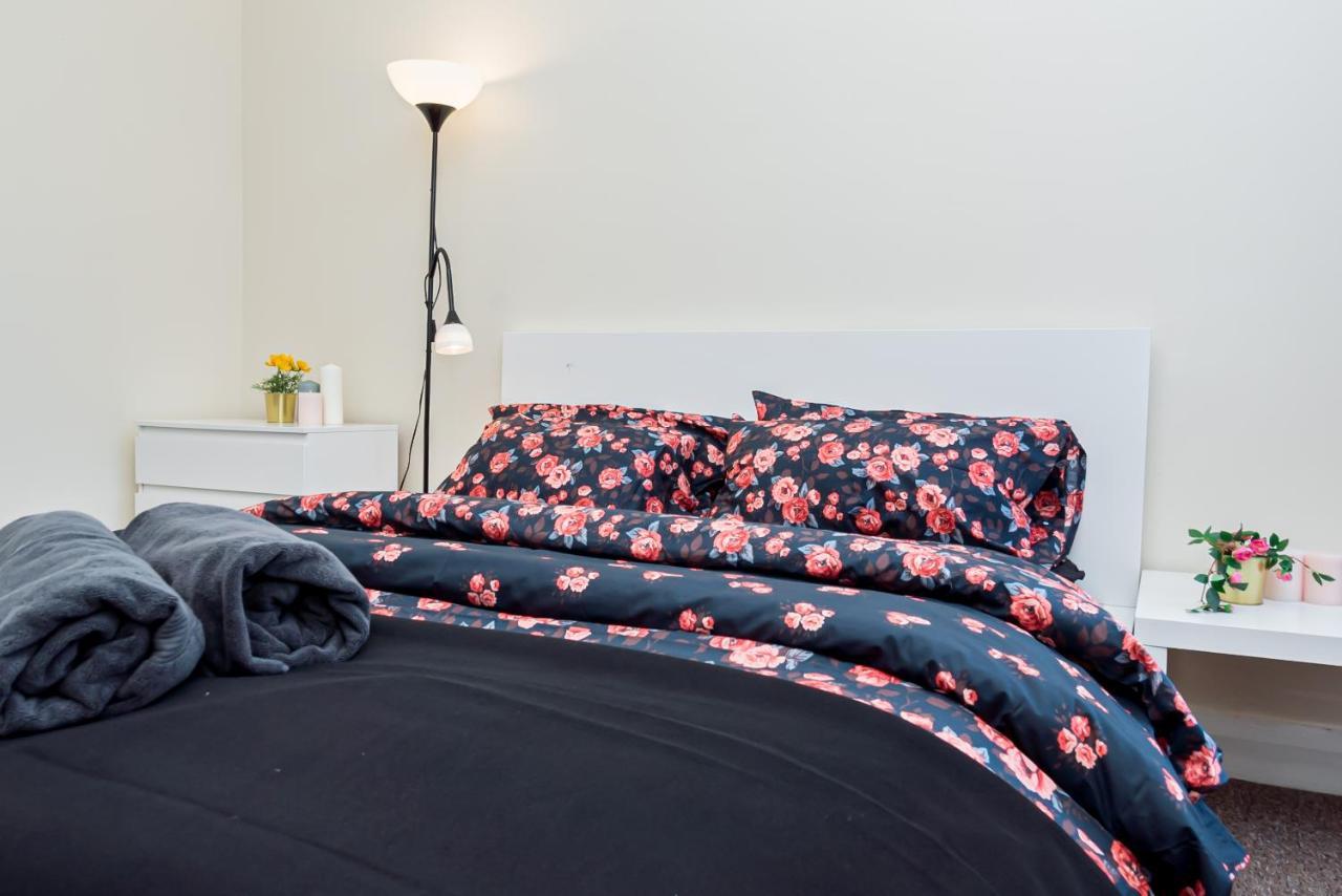 Shirley House 1, Guest House, Self Catering, Self Check In With Smart Locks, Use Of Fully Equipped Kitchen, Walking Distance To Southampton Central, Excellent Transport Links, Ideal For Longer Stays Kültér fotó