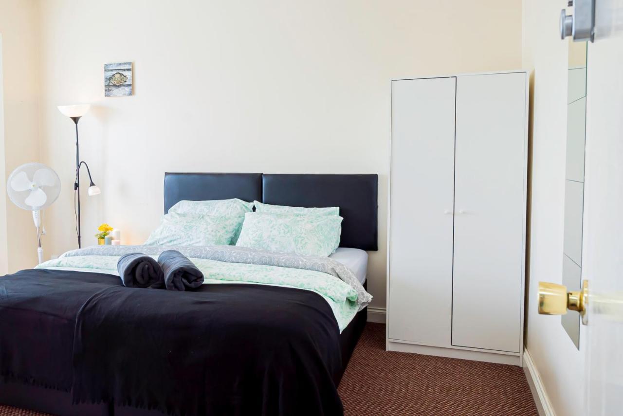 Shirley House 1, Guest House, Self Catering, Self Check In With Smart Locks, Use Of Fully Equipped Kitchen, Walking Distance To Southampton Central, Excellent Transport Links, Ideal For Longer Stays Kültér fotó